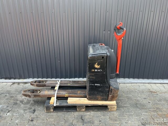 Electric Pallet Truck Linde T16