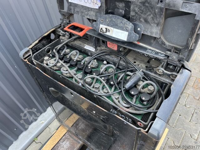 Electric Pallet Truck Linde T16