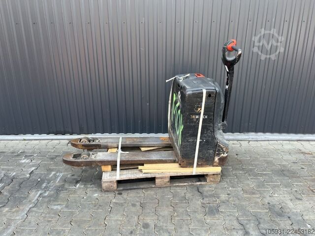 Electric Pallet Truck Linde T16