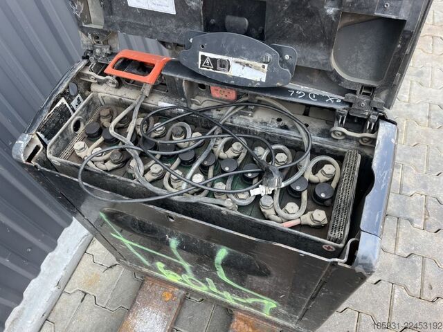 Electric Pallet Truck Linde T16