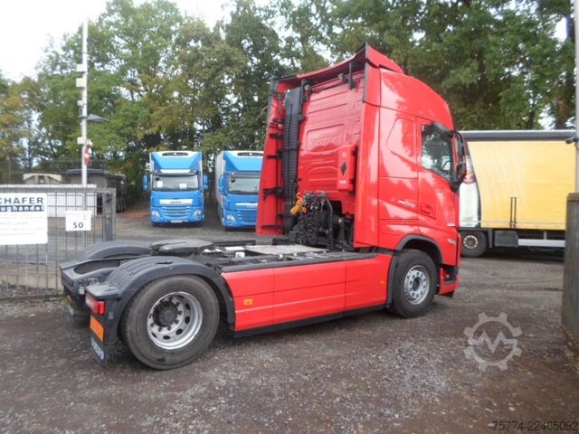 Standard tractor unit VOLVO FH 500/ Globetrotter/