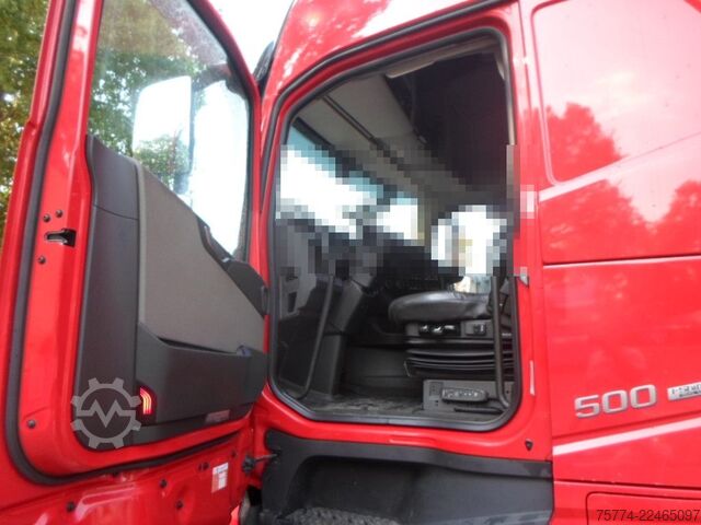 Volume tractor unit VOLVO FH 500/ Globetrotter/ Low Deck