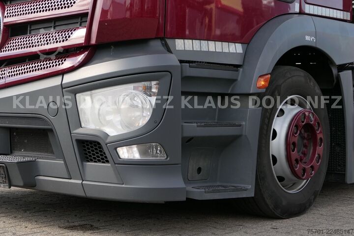 Car carrier truck MERCEDES-BENZ Actros 2443 Autotransp. Kässbohrer 2-Tanks Retar