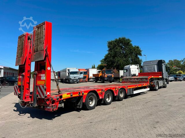 Low loader semitrailer KÄSSBOHRER SLS HS Tieflader mit hydr. Schwanenhals + Rampen