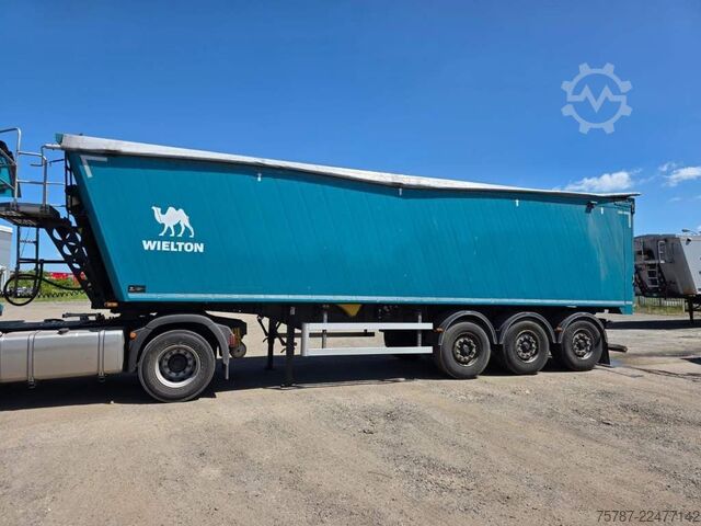 Tipper semitrailer WIELTON 50 cbm Getreidemulde, Pendelklappe,Kornschieber