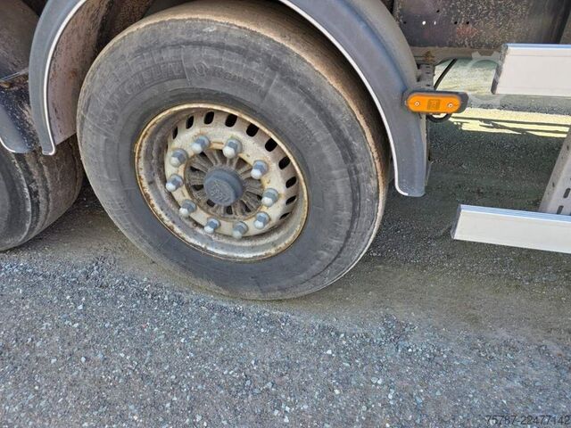 Tipper semitrailer WIELTON 50 cbm Getreidemulde, Pendelklappe,Kornschieber