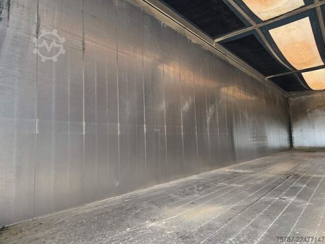 Walking floor semitrailer REISCH 65 cbm Schubboden, Lift, SAF Scheibe