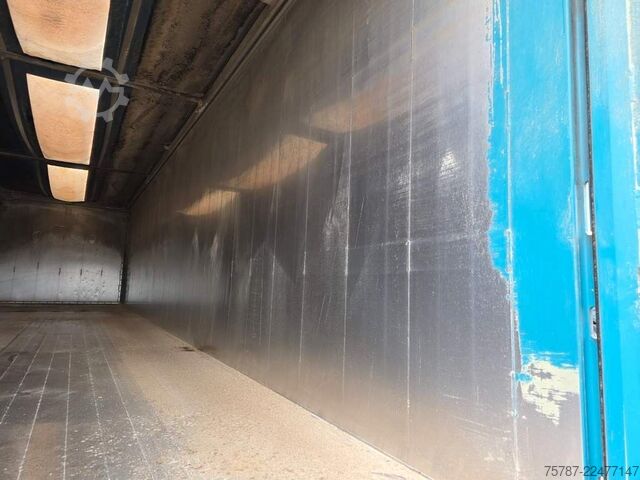 Walking floor semitrailer REISCH 65 cbm Schubboden, Lift, SAF Scheibe