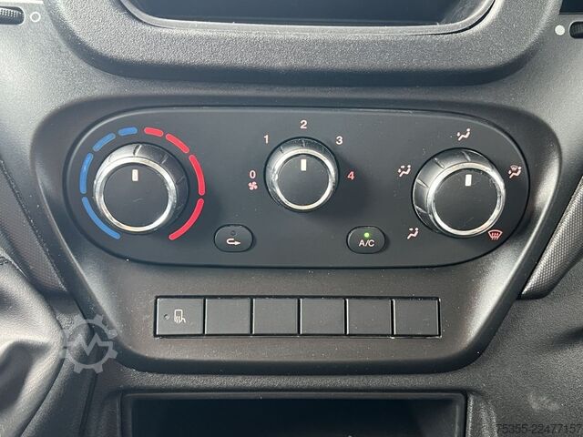 High top van IVECO Daily 35S12 Klimaanlage 3-Sitzer 270° Hecktüren