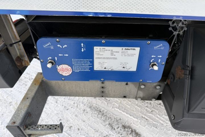 Refrigerated truck Mercedes-Benz Atego 1022 4x2 Kühlkoffer+HB / Swiss-Vehicle