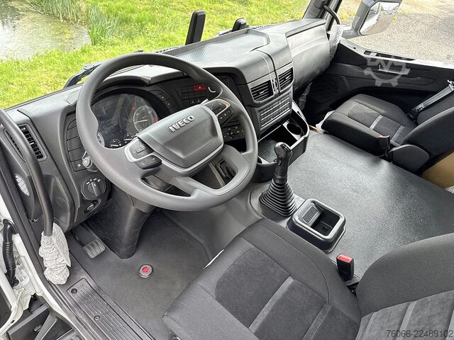 Chassis with cab Iveco T-Way AD380T47WH-3800 Chassis Cabin (13 units)