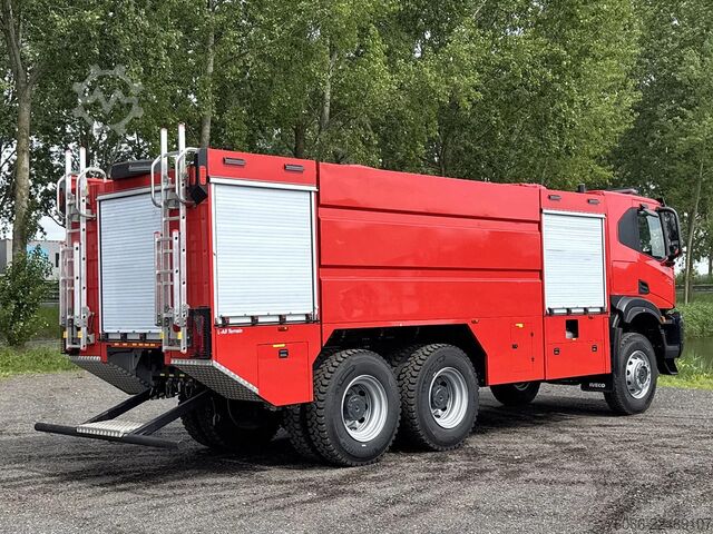 Fire engine Iveco T-Way AT380T47WH Fire Fighter Truck