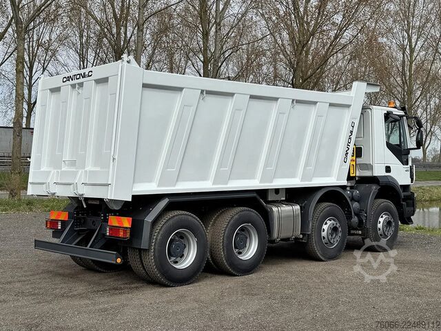 Tipper Iveco Trakker AD410T42H Tipper Truck