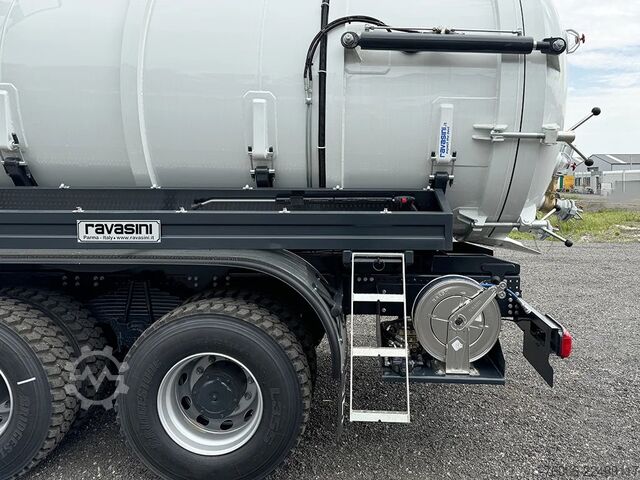Tanker truck Iveco T-Way AD380T43 AT Sewage Tank Truck