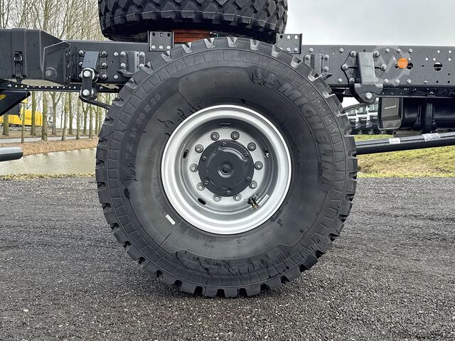 Chassis with cab Iveco EuroCargo 150 E28WS-4150 Chassis Cabin