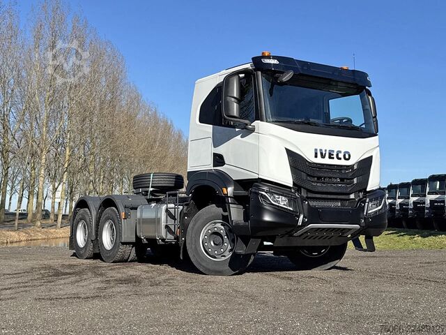 Standard-SZM Iveco T-Way AT720T43TH AT ADR Tractor Head (16 units)
