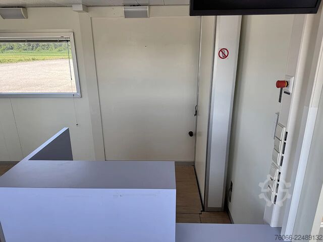 Bulthuis TSAA 54 Medical Hospital Trailer Bulthuis TSAA 54 Medical Hospital Trailer