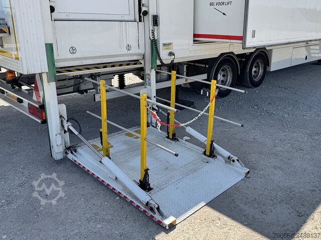 Smit STO-1030 Medical Hospital Trailer Smit STO-1030 Medical Hospital Trailer