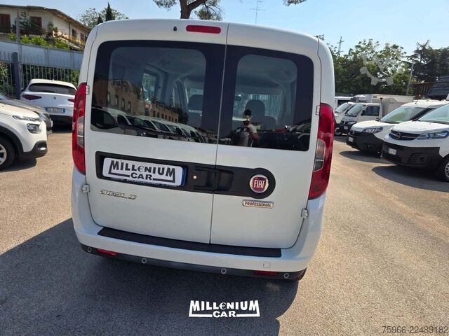 Minibus FIAT DOBLÒ 5 POSTI 1.6MJT 2022 KM 108000