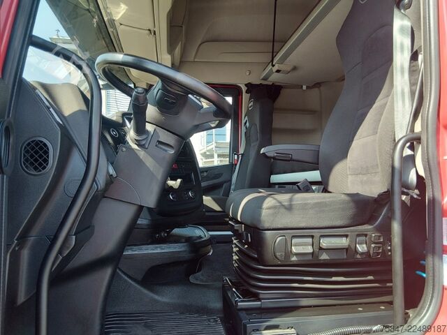 Standard tractor unit Iveco S-Way AS 440 S 49 T/FP Standklima Navi