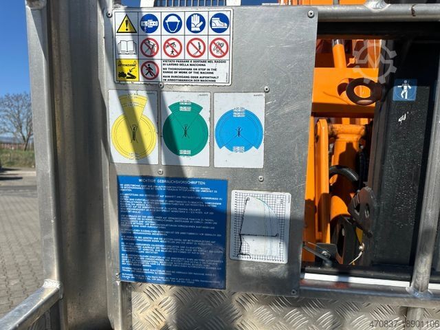 Working platform truck MERCEDES-BENZ Rutmann SA 26 / Raupenbühne / Funk