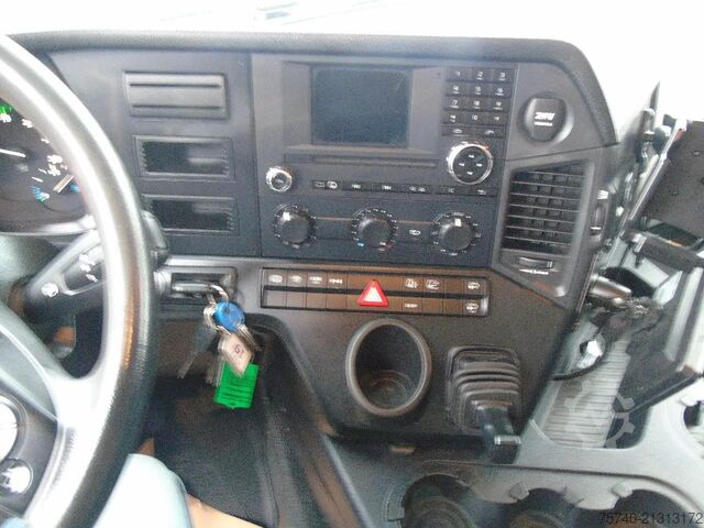 Refrigerated/freezer transport Mercedes-Benz Antos 1924 + EURO 6 + LIFT + KONVEKTA ELECTRIC ...