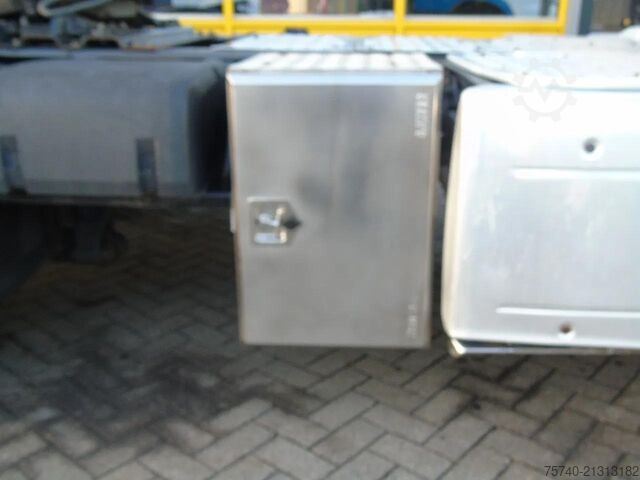 Standard tractor DAF XF 410 + EURO 6