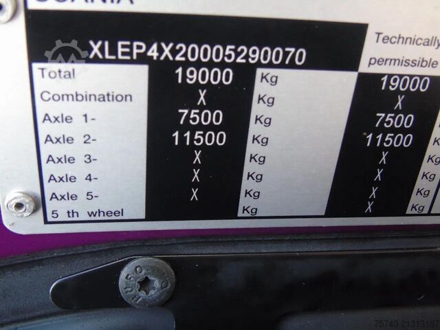 Refrigerated/freezer transport Scania P230 + carrier supra 950 + euro 5 + lift