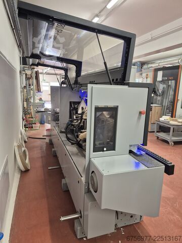 Edge banding machine. Format4 tempora F800 60.08 e-motion