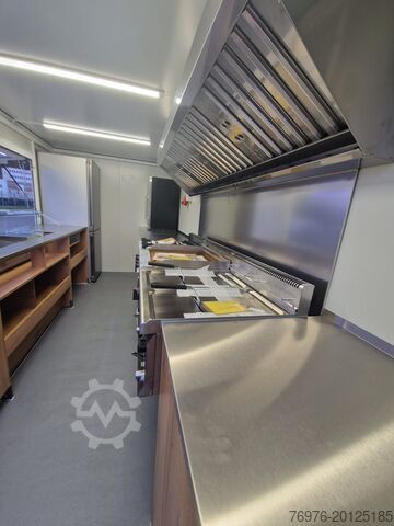Sales van, food truck, snack truck Iveco Food Truck, Imbisswagen, Küche ist Neu