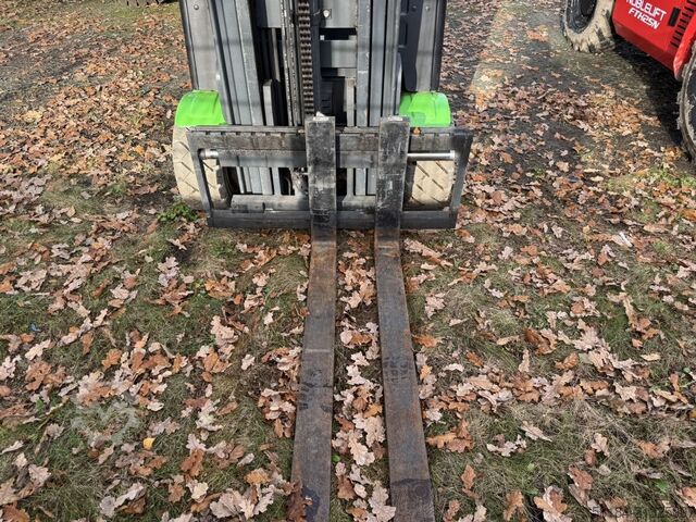 Elektro 3 Rad-Stapler Jungheinrich EFG218