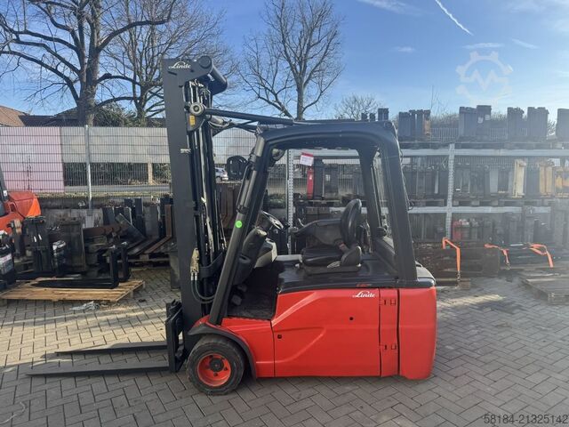 Elektro 3 Rad-Stapler Linde E20L-02