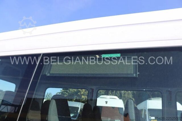 Kleinbus Mercedes-Benz Sprinter Transfer 45/ Basic 45 / 7.4m / Automat...