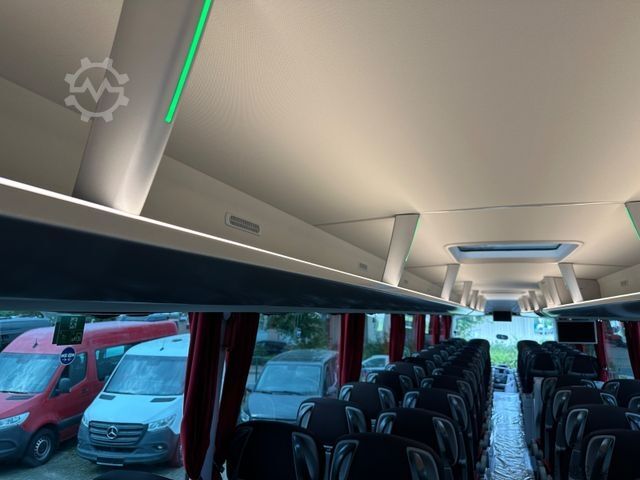 Motor coach MAN Lions Coach R08 63 Sitze 3-Achsen 13.8m