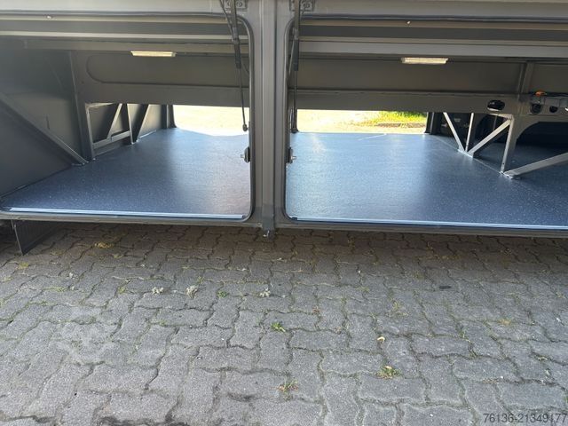 Intercity bus MAN Lions Intercity 57+26 Überland Gepäckraum
