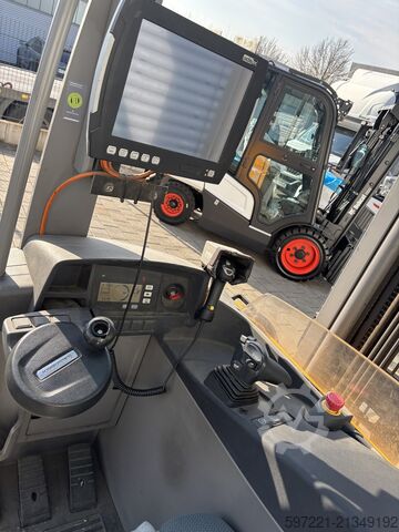 Schubmaststapler Jungheinrich ETV 216