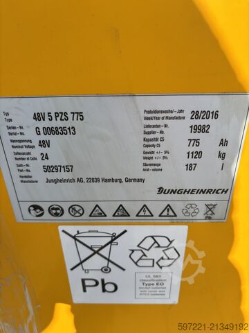 Schubmaststapler Jungheinrich ETV 216