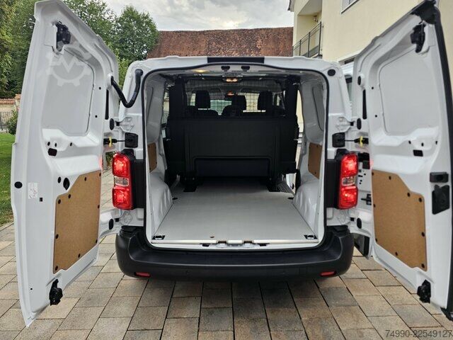 Van Fiat Scudo 2.2 150PS M L2 FLEXCAB 6 Sitze CarPlay