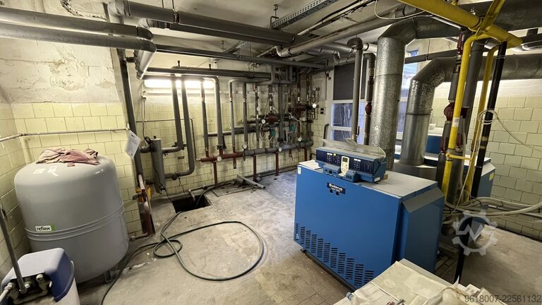 Stationary gas heating boiler Buderus G334XZ