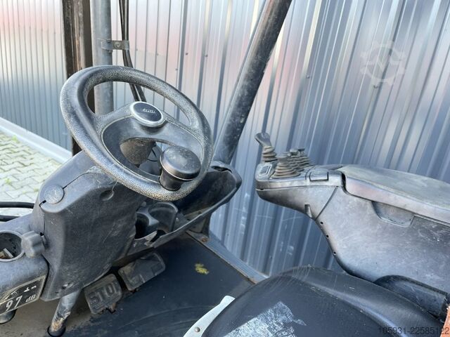 Dieselstapler Linde H35D-02