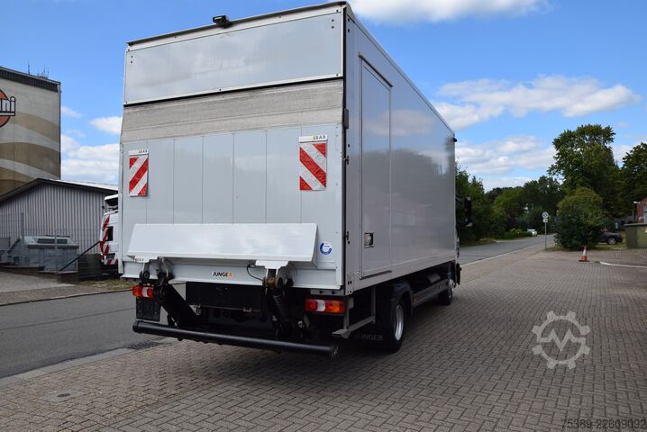 Transporter mit Koffer Mercedes-Benz Atego II  818 Koffer LBW 1500KGAutomatik Tempo