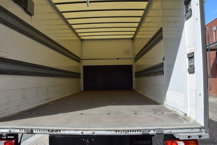 Transporter mit Koffer Mercedes-Benz Atego II  818 Koffer LBW 1500KGAutomatik Tempo