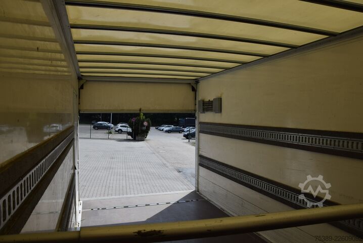 Transporter mit Koffer Mercedes-Benz Atego II  818 Koffer LBW 1500KGAutomatik Tempo