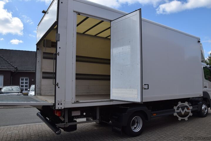 Transporter mit Koffer Mercedes-Benz Atego II  818 Koffer LBW 1500KGAutomatik Tempo