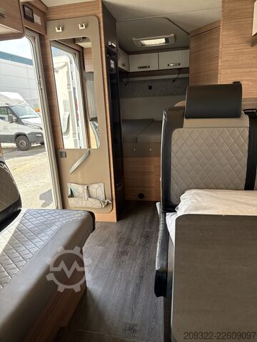 Teilintegriertes Wohnmobil 2024 Ford Transit Weinsberg Carasuite | Automatico | Posti letto 5
