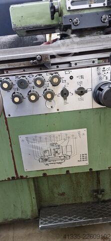 Cylindrical grinding machine TOS BUAJ 28
