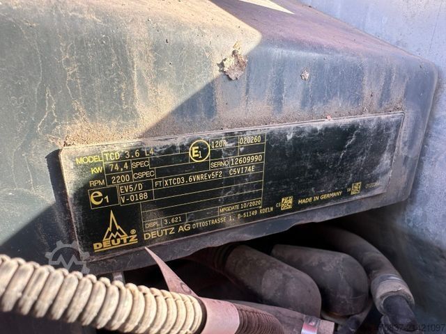 Telehandler MAGNI Magni TH 6.10 / 4x4x4 / Funk / 6.000 kg