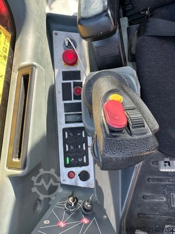 Telehandler MAGNI Magni TH 6.10 / 4x4x4 / Funk / 6.000 kg