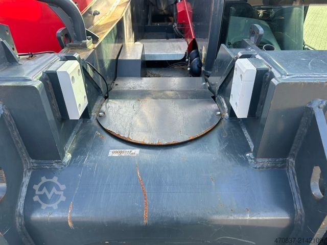 Telehandler MAGNI Magni TH 6.10 / 4x4x4 / Funk / 6.000 kg