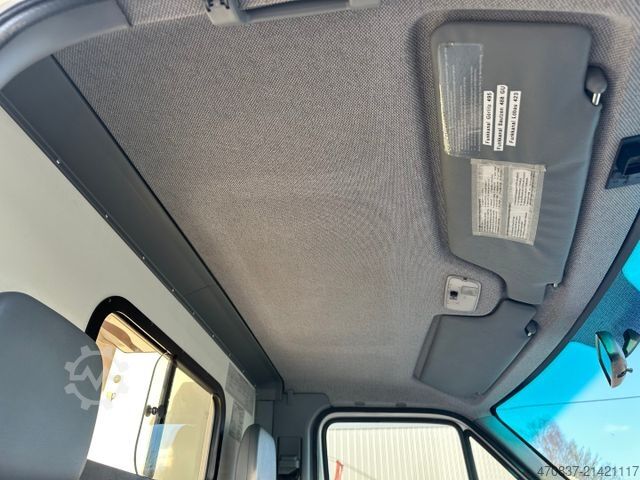 Fire truck MERCEDES-BENZ Sprinter 313 RTW / Trage /